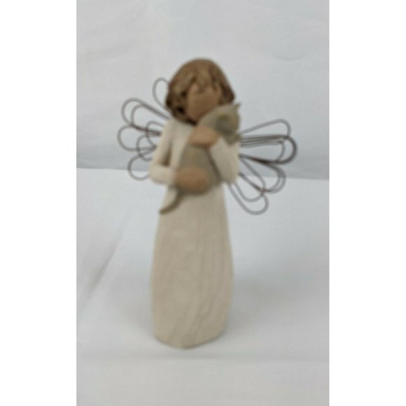 Willow Tree With Affection Figurine 26109 Angel Holding Cat 2003 NO BOX Cats